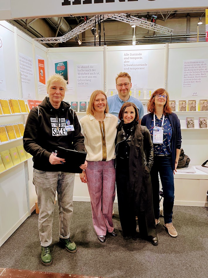 Besuch bei Nicola Richter von Mikrotext - BücherFrauen Rundgang LBM 26 